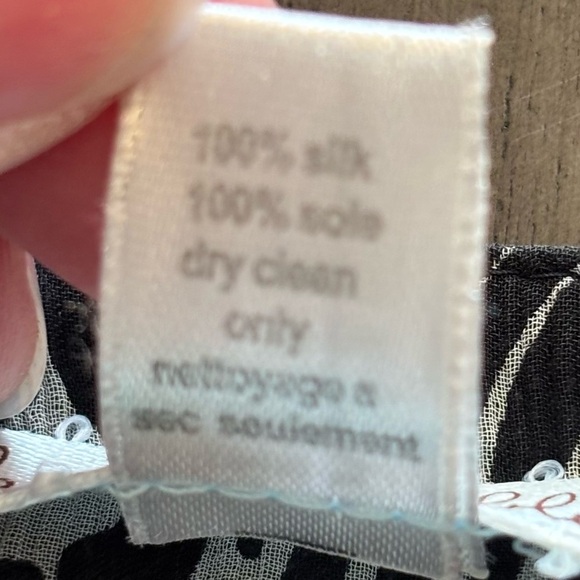 kimchi & blue Black and White Sheer flirty Dress. Multi-patterned.Likely size XS - Picture 8 of 10